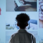 Condividere le foto dei figli online: guida pratica per farlo in modo sicuro e consapevole