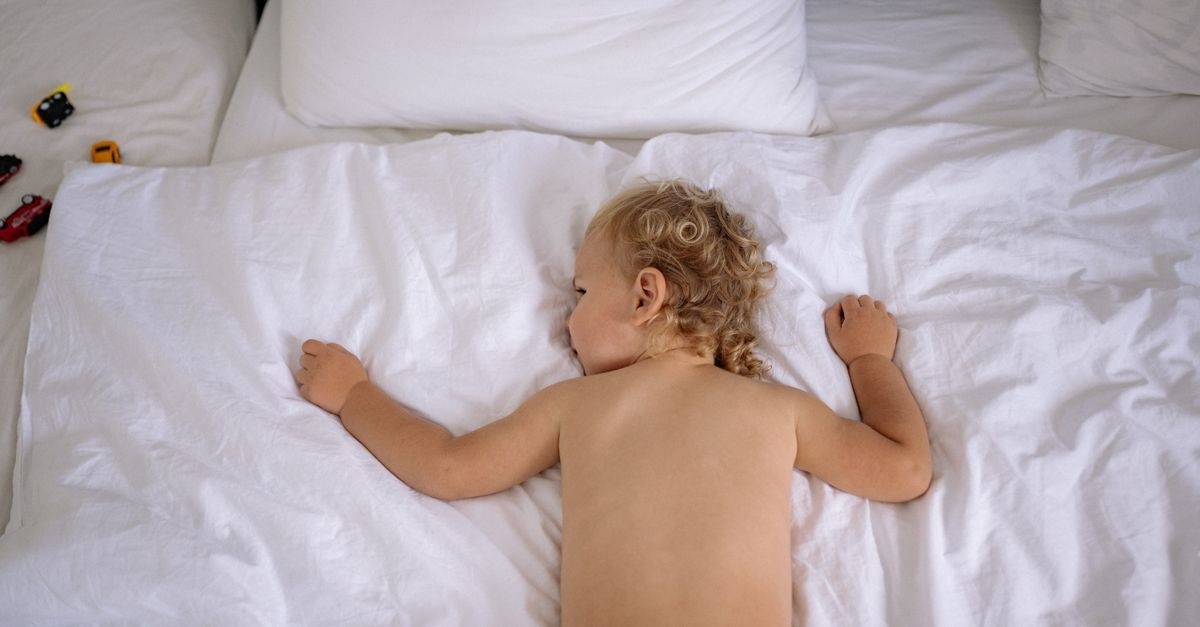 Dormi Sereno, Cresci Felice: Idee e Vantaggi del Letto Basso per Bambini