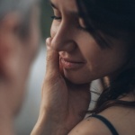 Quando Ami Troppo: Come Smettere di Dare Tutto e Ritrovare l’Equilibrio